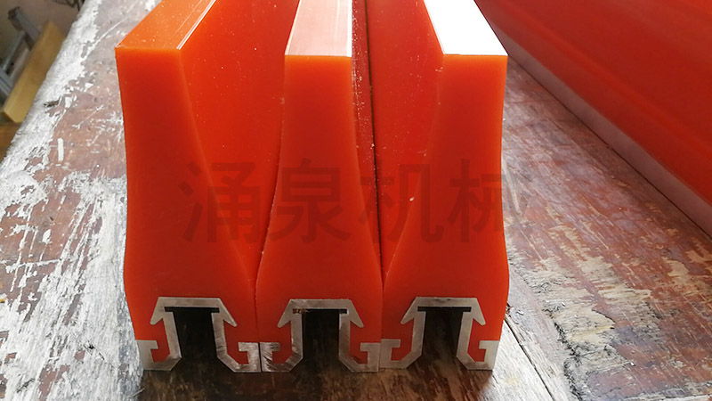 �����X���M�ھ۰����ε�